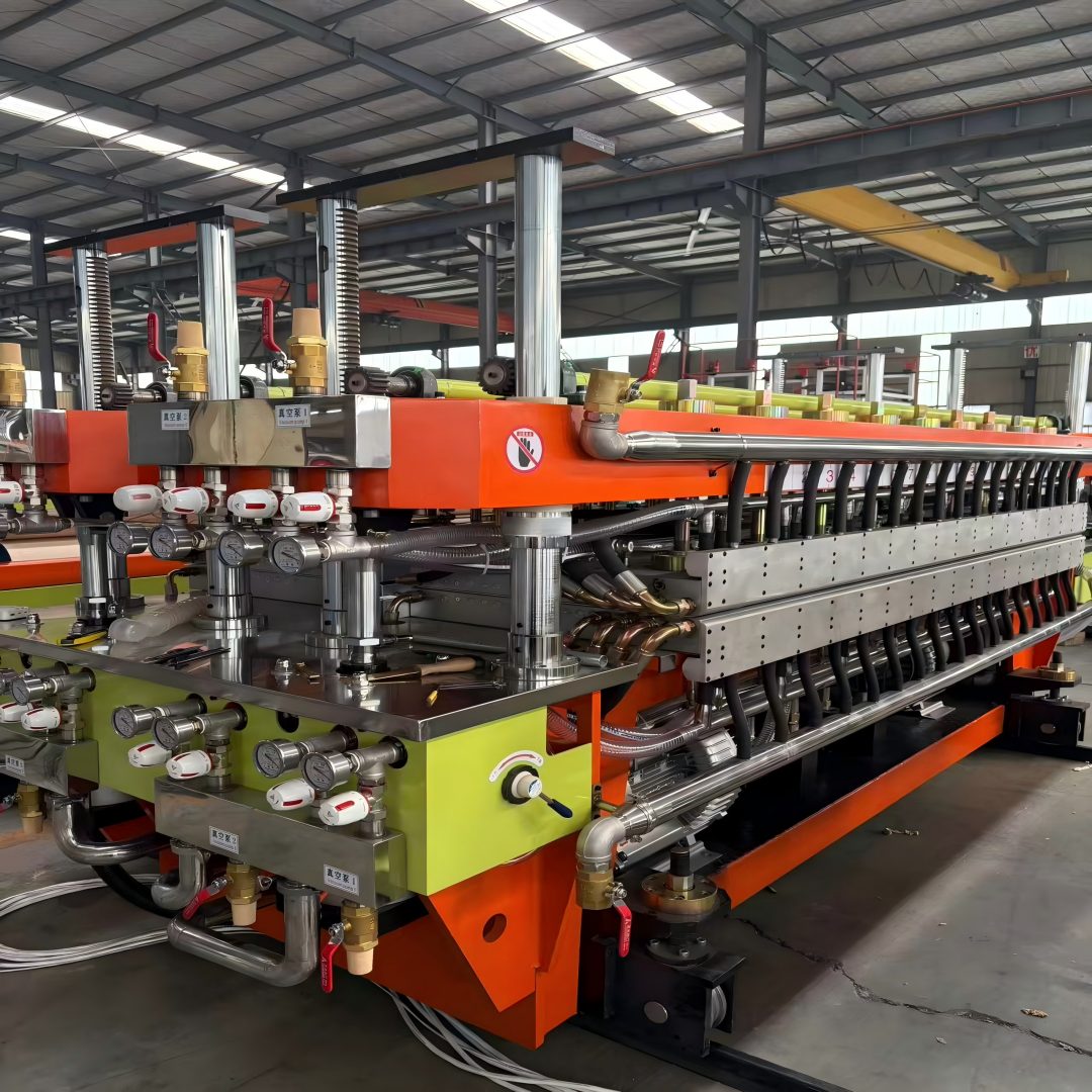 Fully Automatic PP Hollow Grid Board Extrusion Line | Coroplast / PP Hollow Sheet Machine for Packaging & Construction Formwork Fully Automatic PP Hollow Grid Board Extrusion Line | Coroplast / PP Hollow Sheet Machine for Packaging & Construction Formwork