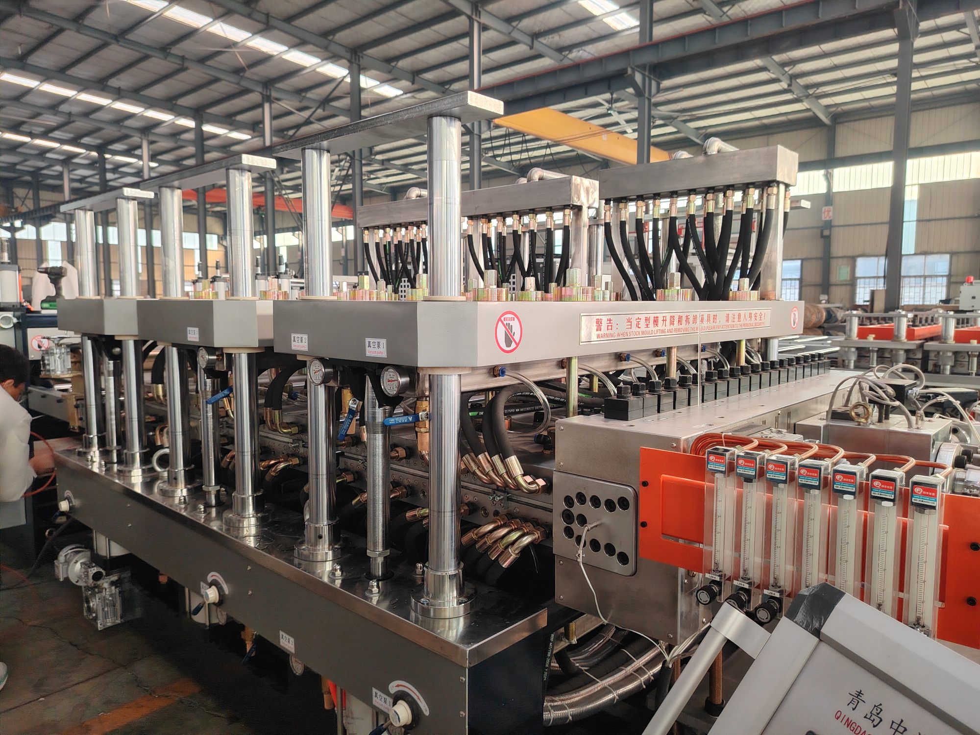High-Efficiency PP Hollow Construction Board Extrusion Line for Building Formwork Manufacturing