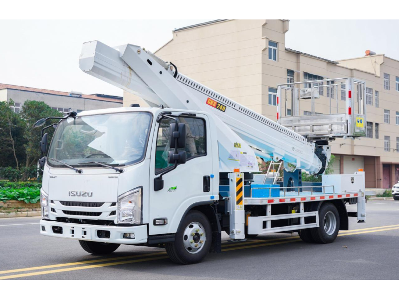 Isuzu 24-meter aerial work vehicle