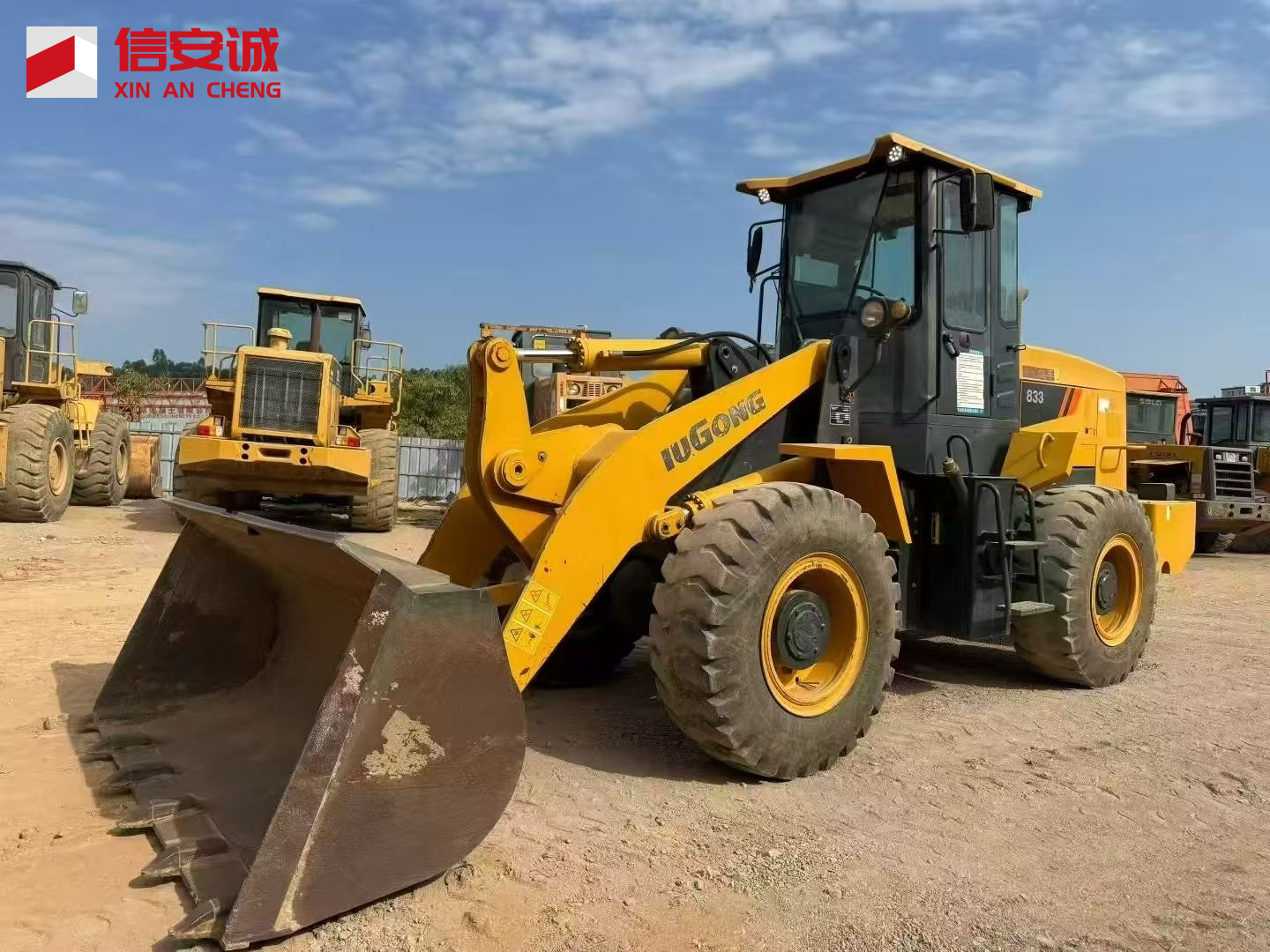 LiuGong CLG856 wheel loader