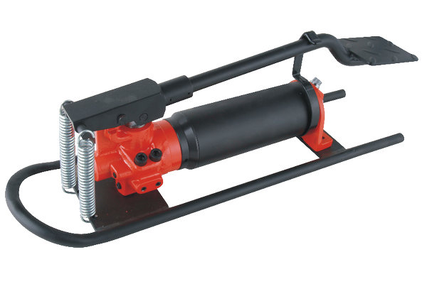 Pompe hydraulique à pied CFP-800 avec une capacité d'huile de 1200cc