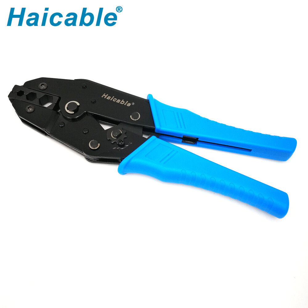 Outils de sertissage pour câbles coaxiaux LX-457