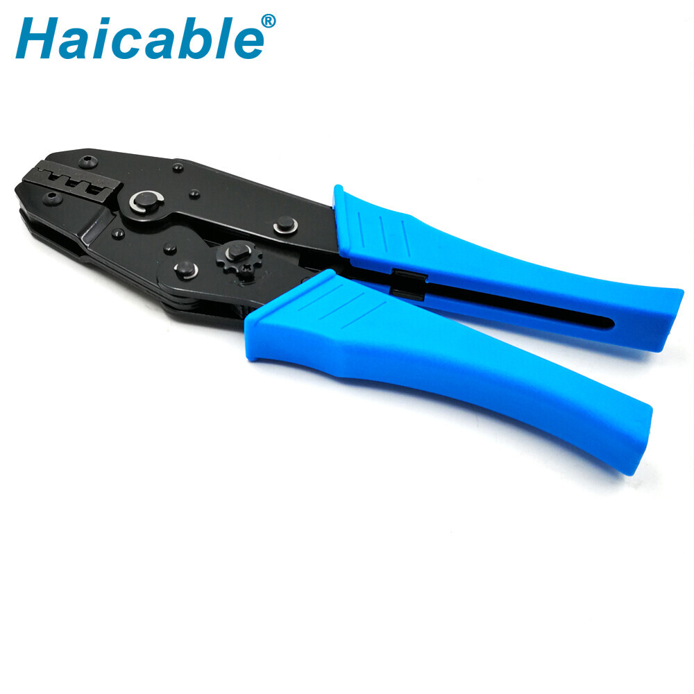 Manchon de câble et outil de sertissage de bornes LX-16WF