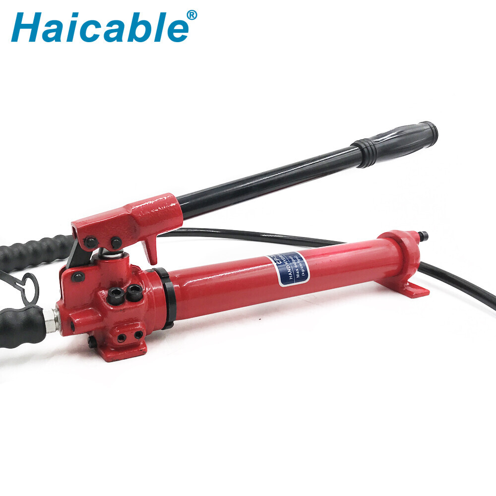Pompe hydraulique manuelle 400cc CP-390