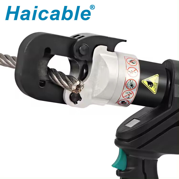 Outil de coupe à batterie BK-24 – Ø24 mm max.
