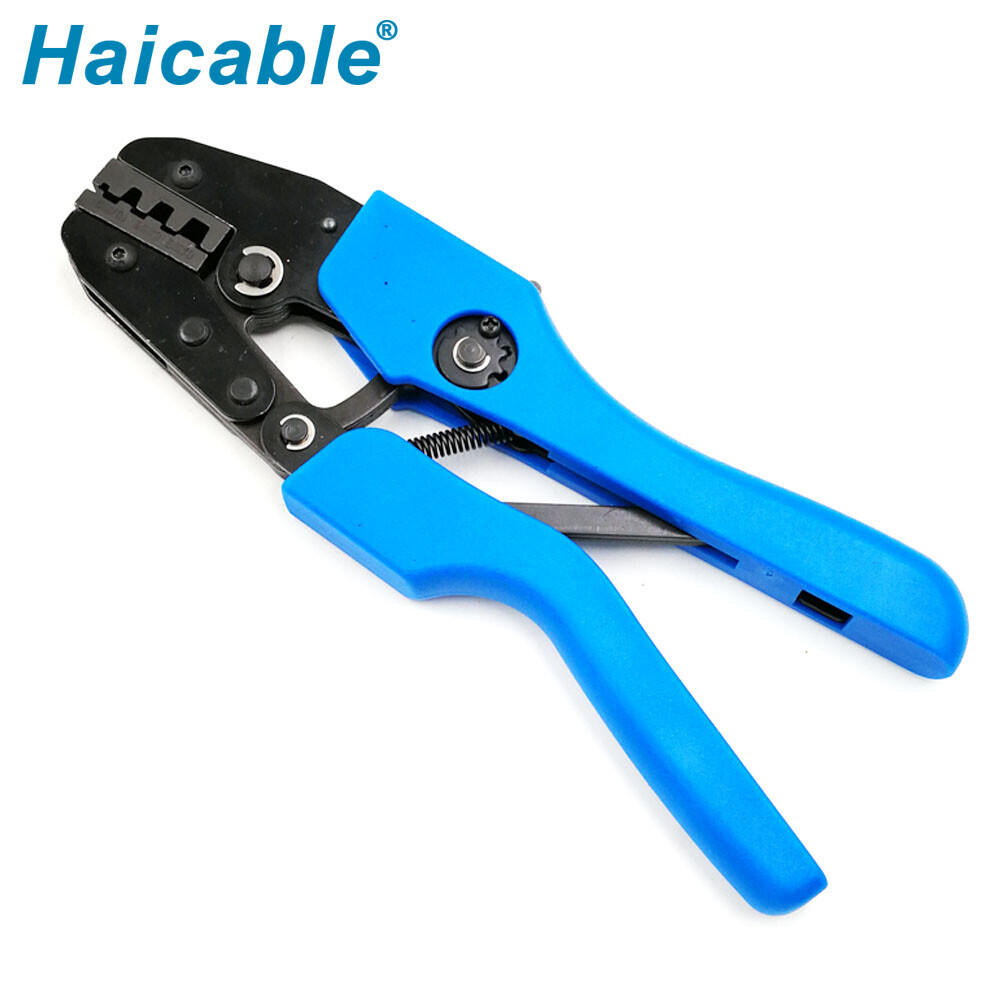 Manchon de câble et outil de sertissage pour embouts de fil AN-16WF