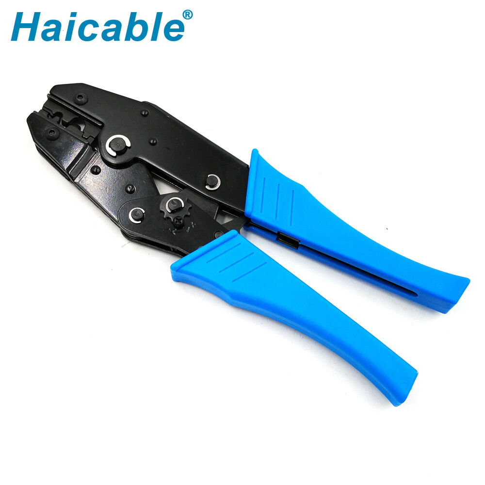 Outils de sertissage pour bornes non isolées LX-101
