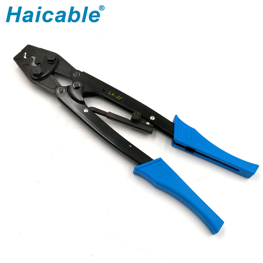 Pince à sertir pour cosses non isolées LX-22 max 22mm²