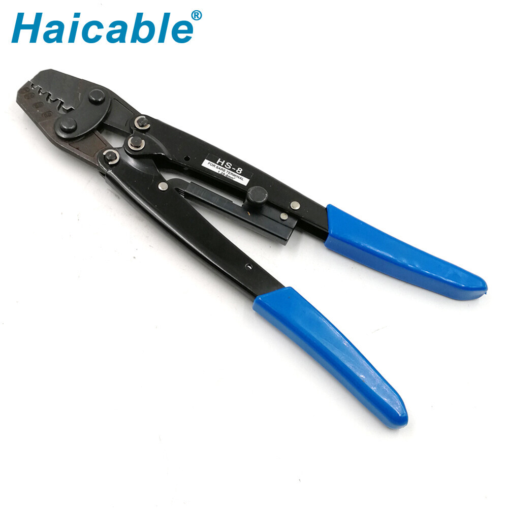 Pince à sertir pour bornes non isolées LX-8 max 8 mm²