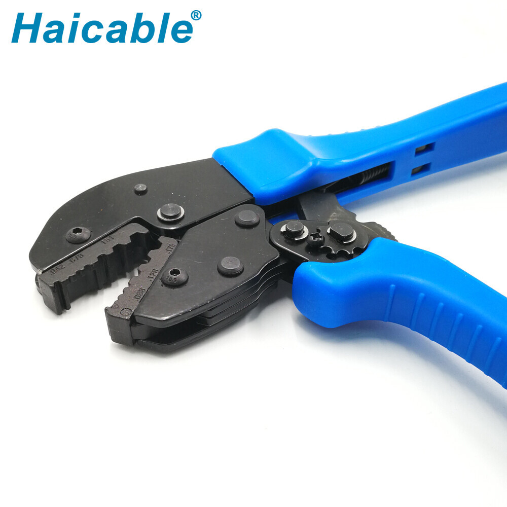 Herramientas de prensado para cables coaxiales AP-336J