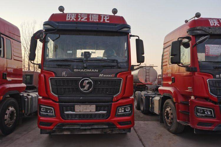 Delong M3000S 460hp 6x4 tractor truck, dual-drive, Weichai used tractor truck.