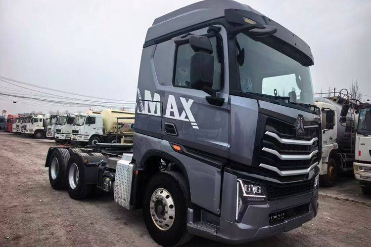 HOWO Max heavy-duty truck, 480 horsepower, 6x4 tractor unit, dual-drive, used MAN tractor unit.