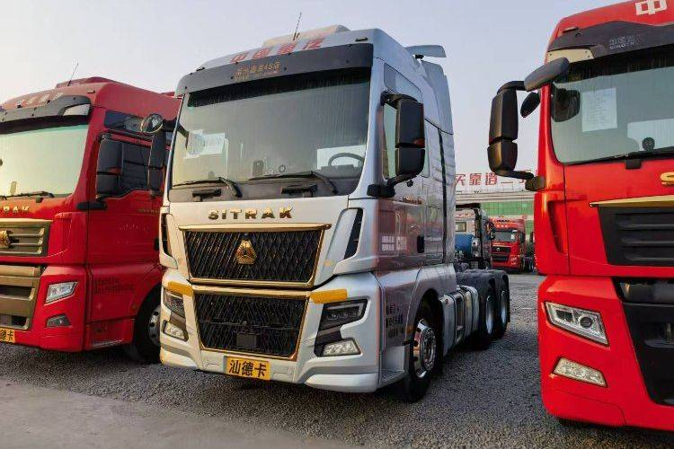 Sinotruk SITRAK C9H 14.6L diesel 680hp 6x4 ZF 12-speed AMT automatic tractor (China VI emission standard), dual-drive, used Weichai tractor.