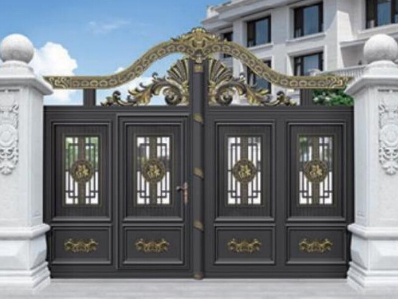 Retractable gate