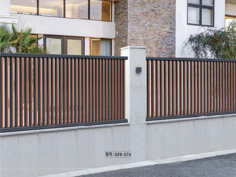 Aluminum alloy fence