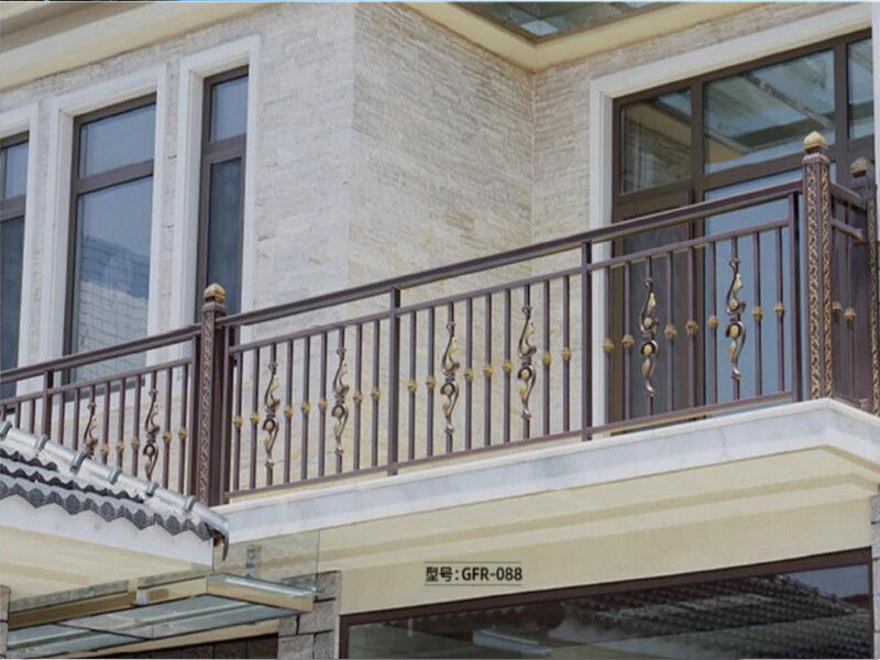 Aluminum alloy fence