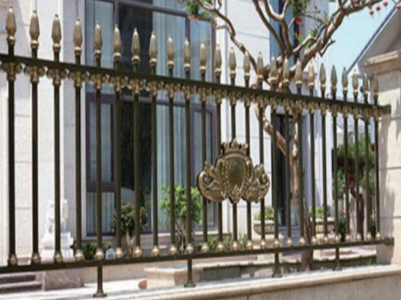 Aluminum alloy fence