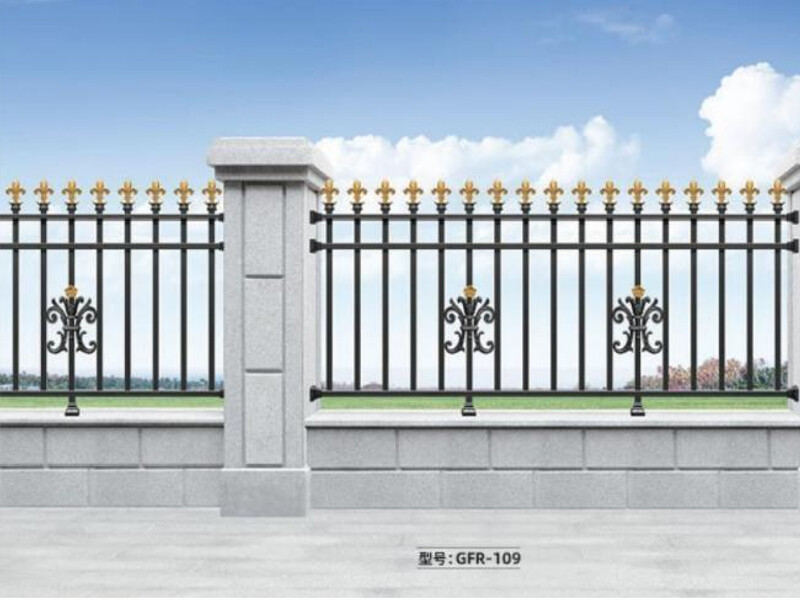 Aluminum alloy fence