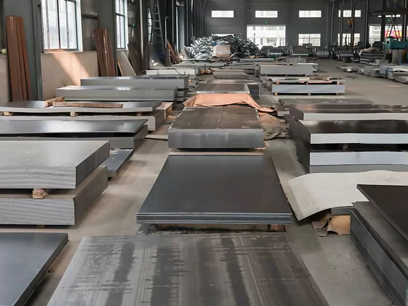 Stainless Steel vs Carbon Steel: Which One Should You Choose? [Expert Guide by Baofeng]
