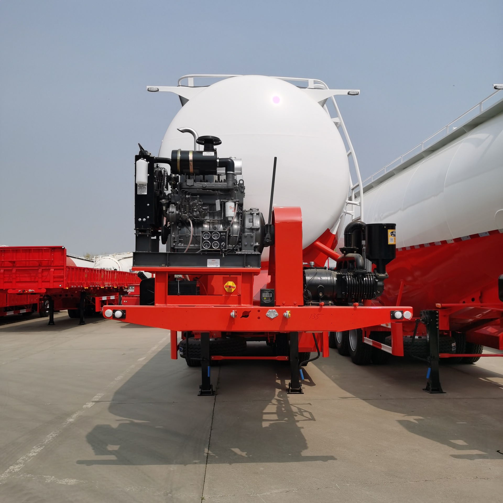 W Shape 60cbm Bulk CementTanker