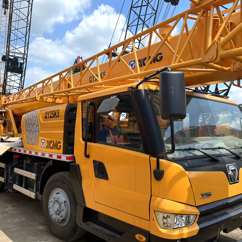 XCMG QY25K5 25-ton Truck Crane