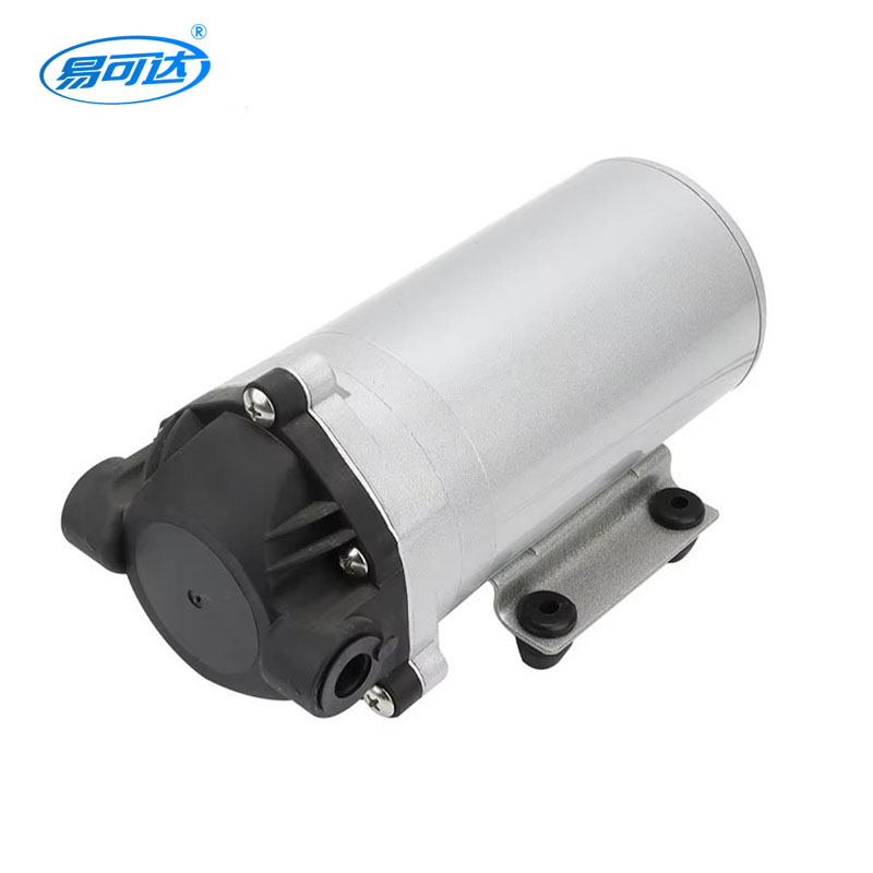 Self-priming pump