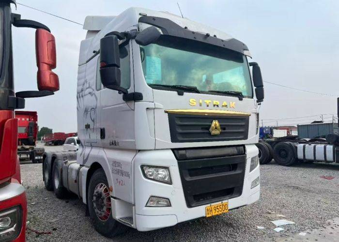 شاحنة Sinotruk SITRAK C7H الثقيلة، 540 hp، جرار 6x4 (معيار الانبعاثات China V)، دفع مزدوج، جرار MAN مستعمل.