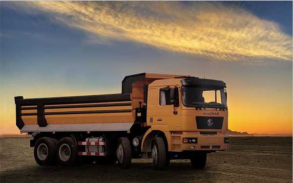 Camión volquete 4x2 F2000