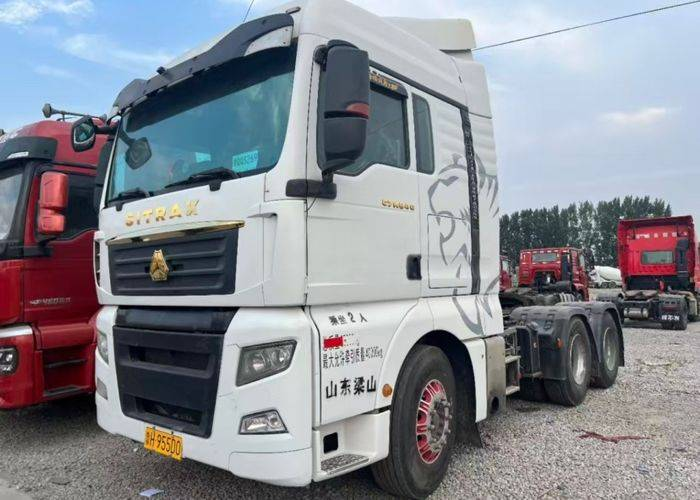 Caminhão pesado Sinotruk SITRAK C7H, 540 hp, trator 6x4 (padrão de emissão China V), tração dupla, trator MAN usado.