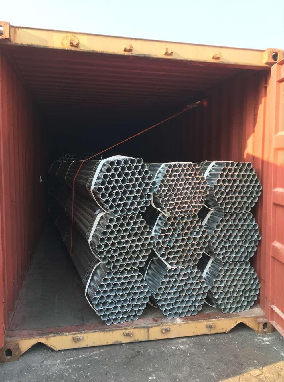 أنبوب دائري من الصلب المجلفن Q235 أنبوب دائري من الصلب المجلفن Q235
