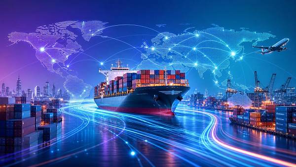 ارتفاع تكاليف الشحن في البحر الأحمر بنسبة 42%، مما يزيد الضغط على عمليات التسليم عبر المواقع المستقلة