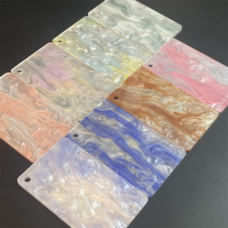 Pattern acrylic board