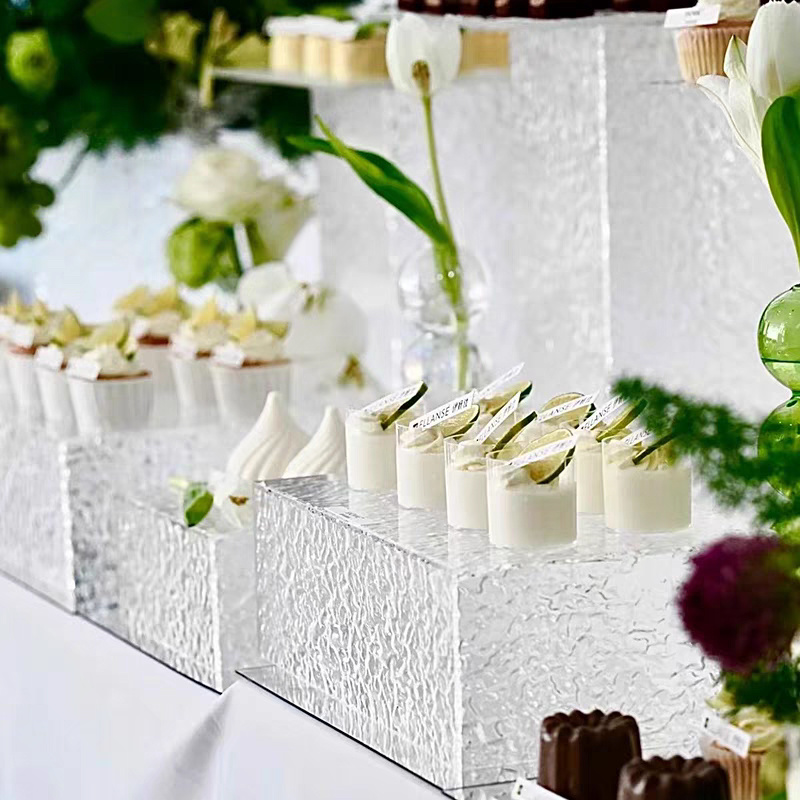 Customized Acrylic Cake Display Stand