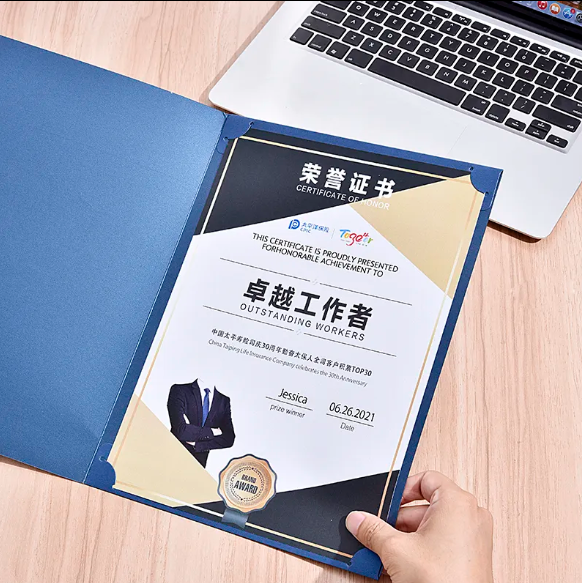 Free design and custom A4 hardcover folder art paper gold plated cover certificate display folder.