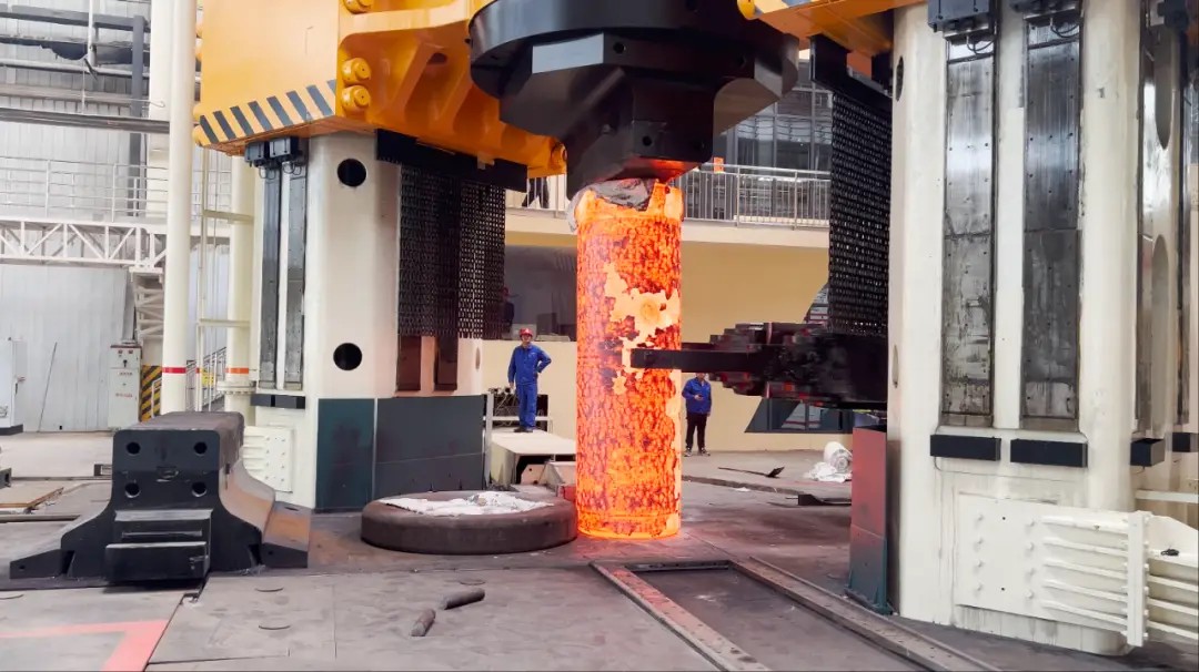 Pushing the Boundaries: How Big Can You Actually Forge a Titanium Tube?