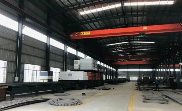 Deeply engaged in the manufacturing of titanium equipment, we safeguard the development of the industry with advanced equipment and practical cooperation