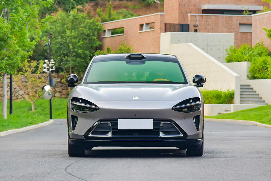 YU7