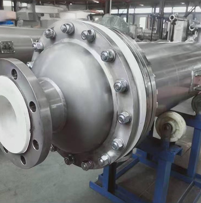 horizontal condenser