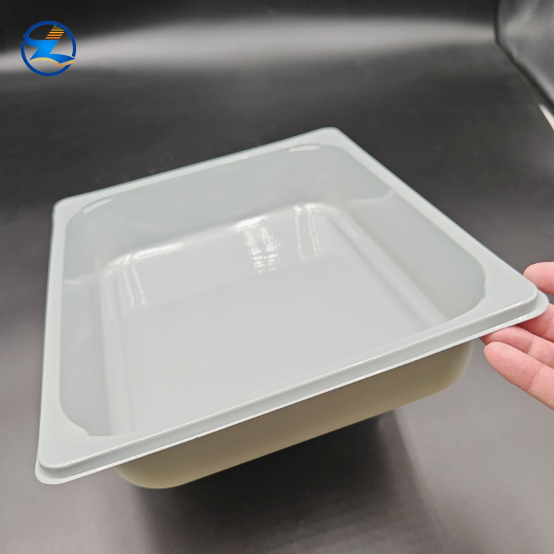 Green, gray, and black PET high-temperature resistant food trays, 3 compartments