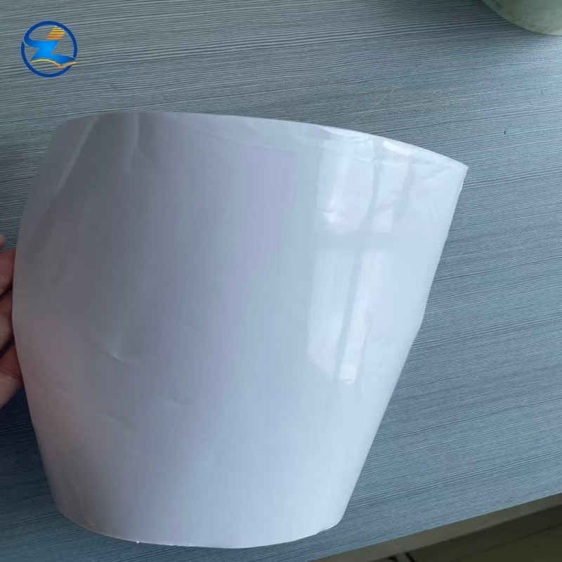 Self-adhesive PVC film with stickness