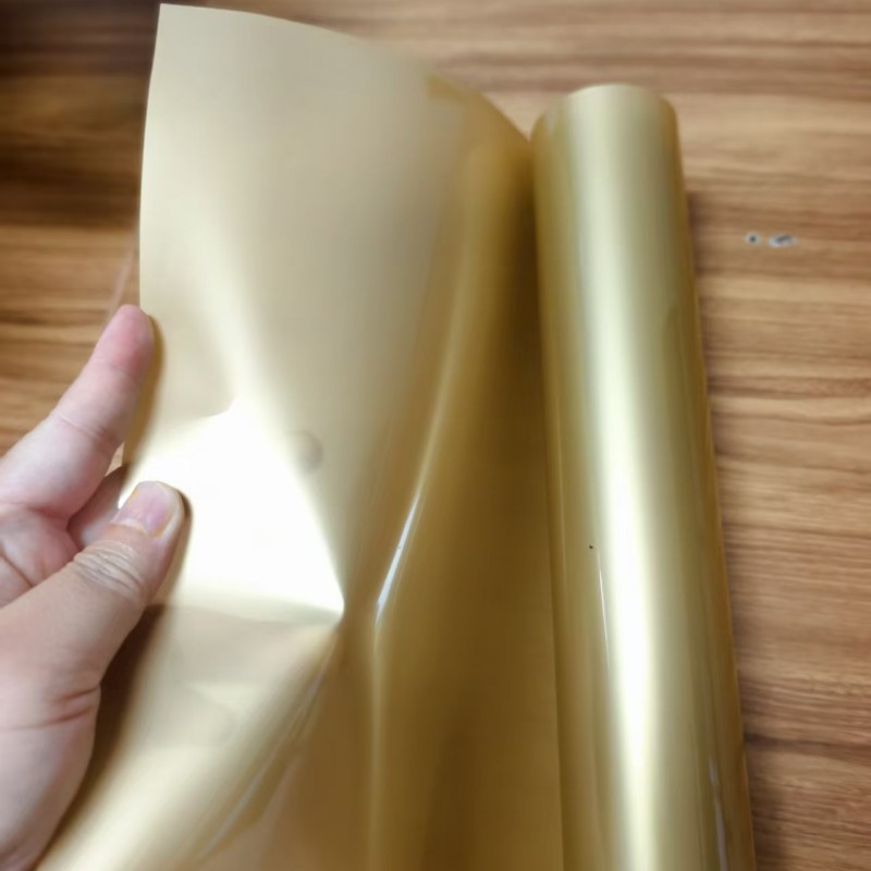 Golden PP rigid film for thermoforming food tray