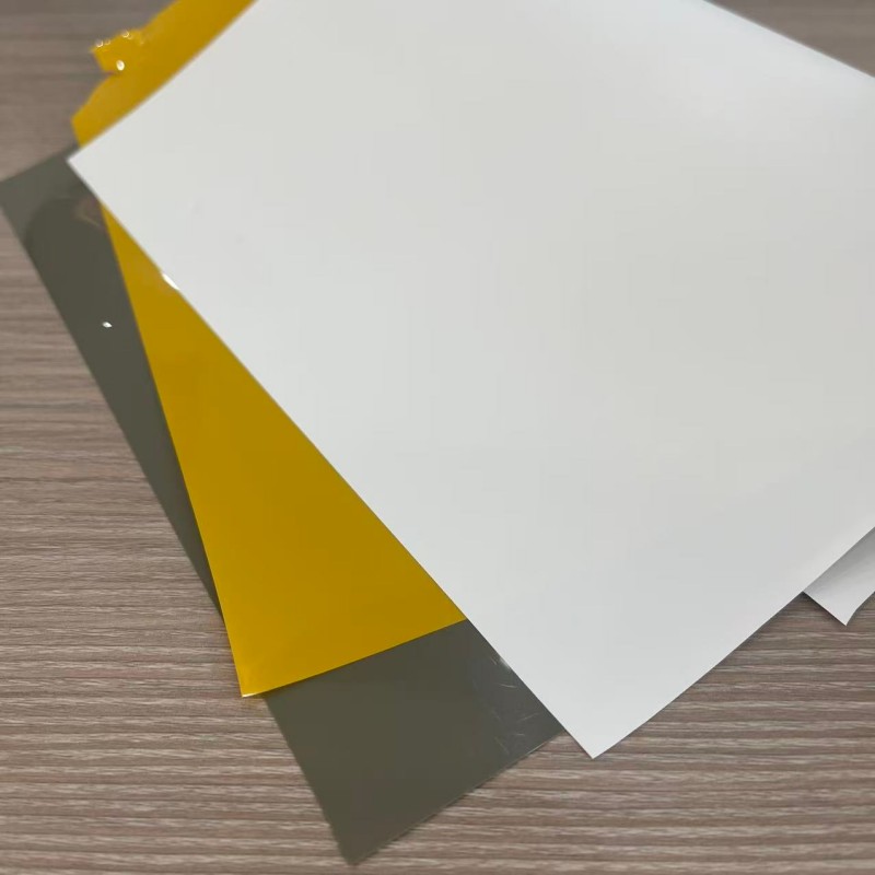 Colored PP film for printing