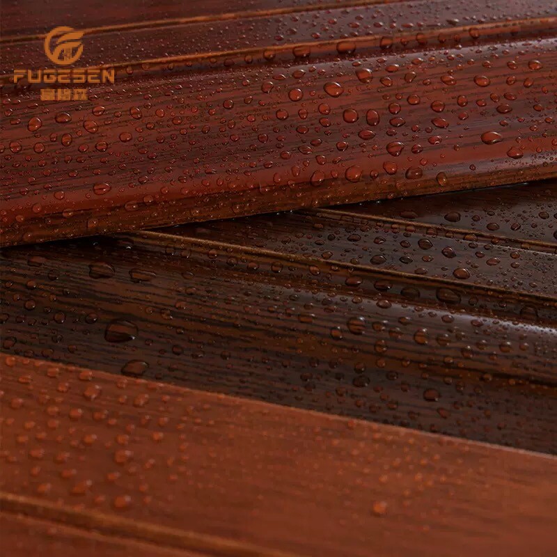 Solid wood skirting boards