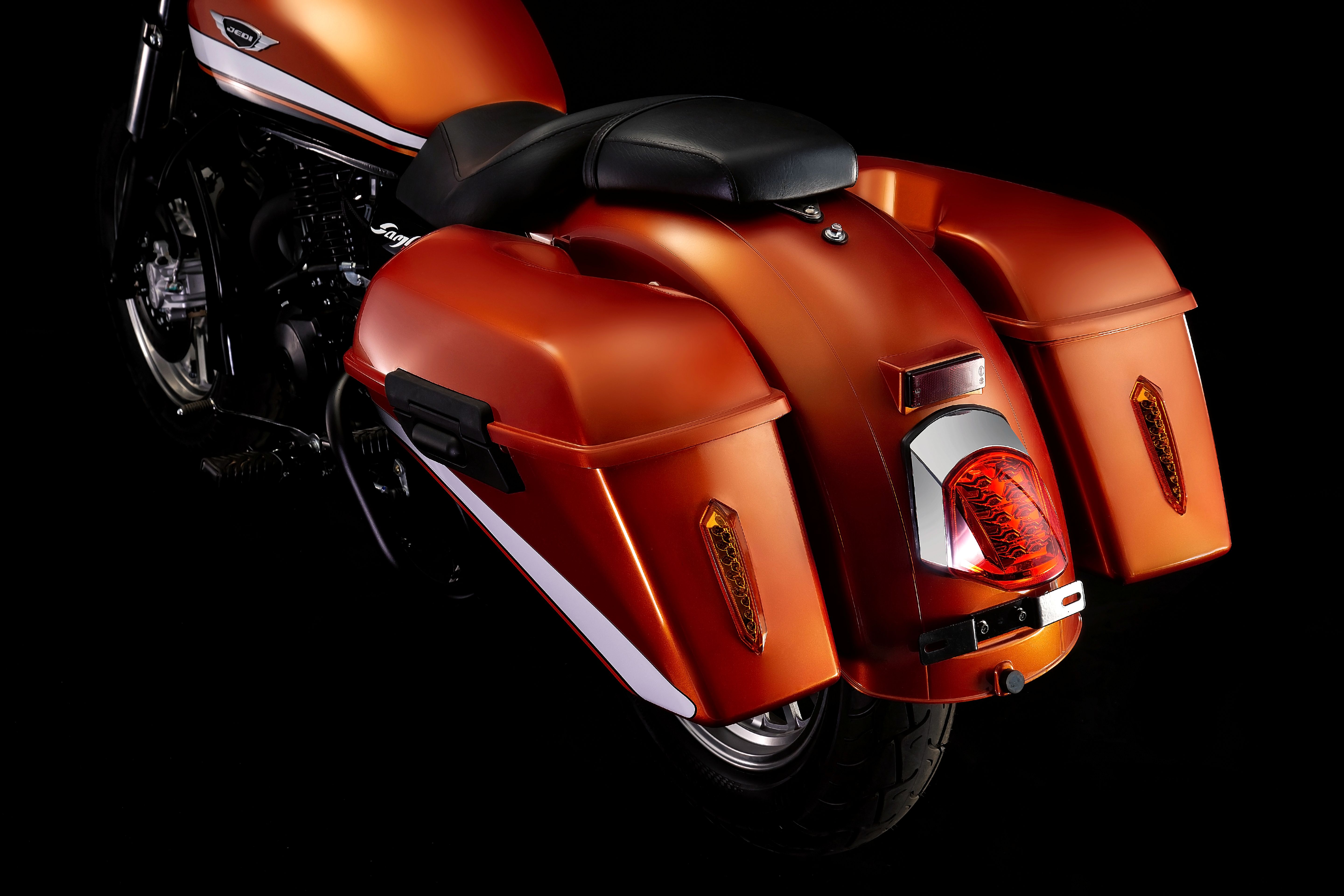CUSTOM 250 JD250-4B
