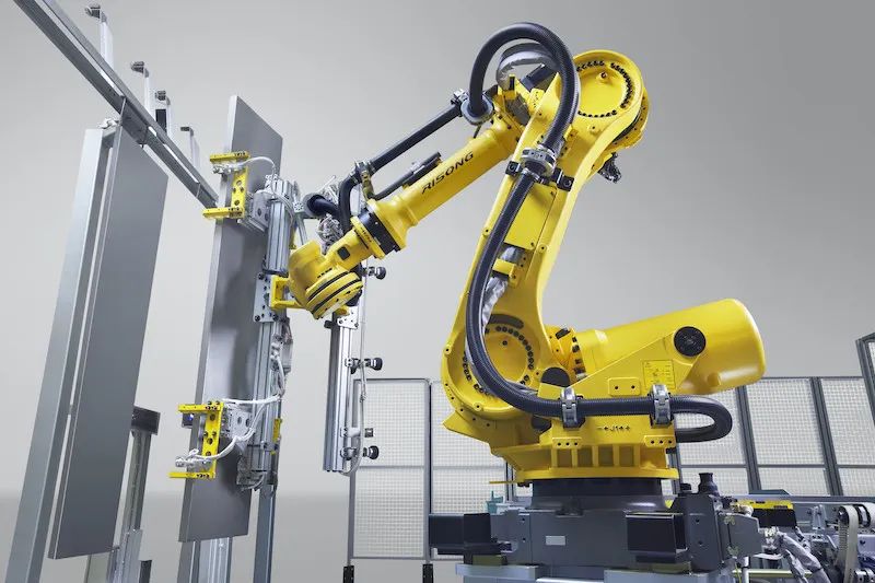 robot lourd avec boîte de réduction rv