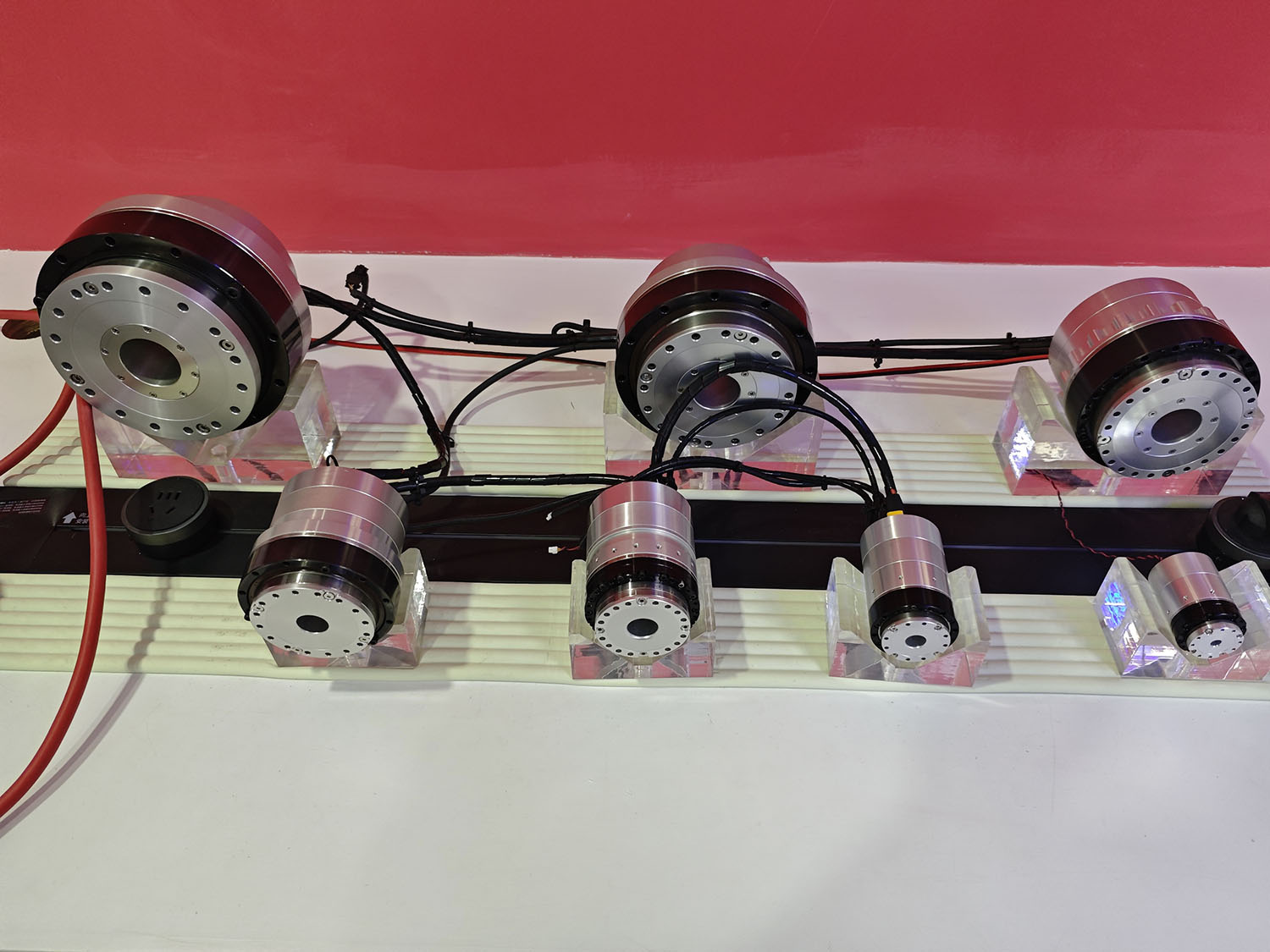 harmonic drive motor