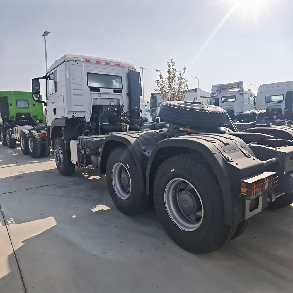 HOWO TX 371HP 6×4 Tractor Truck