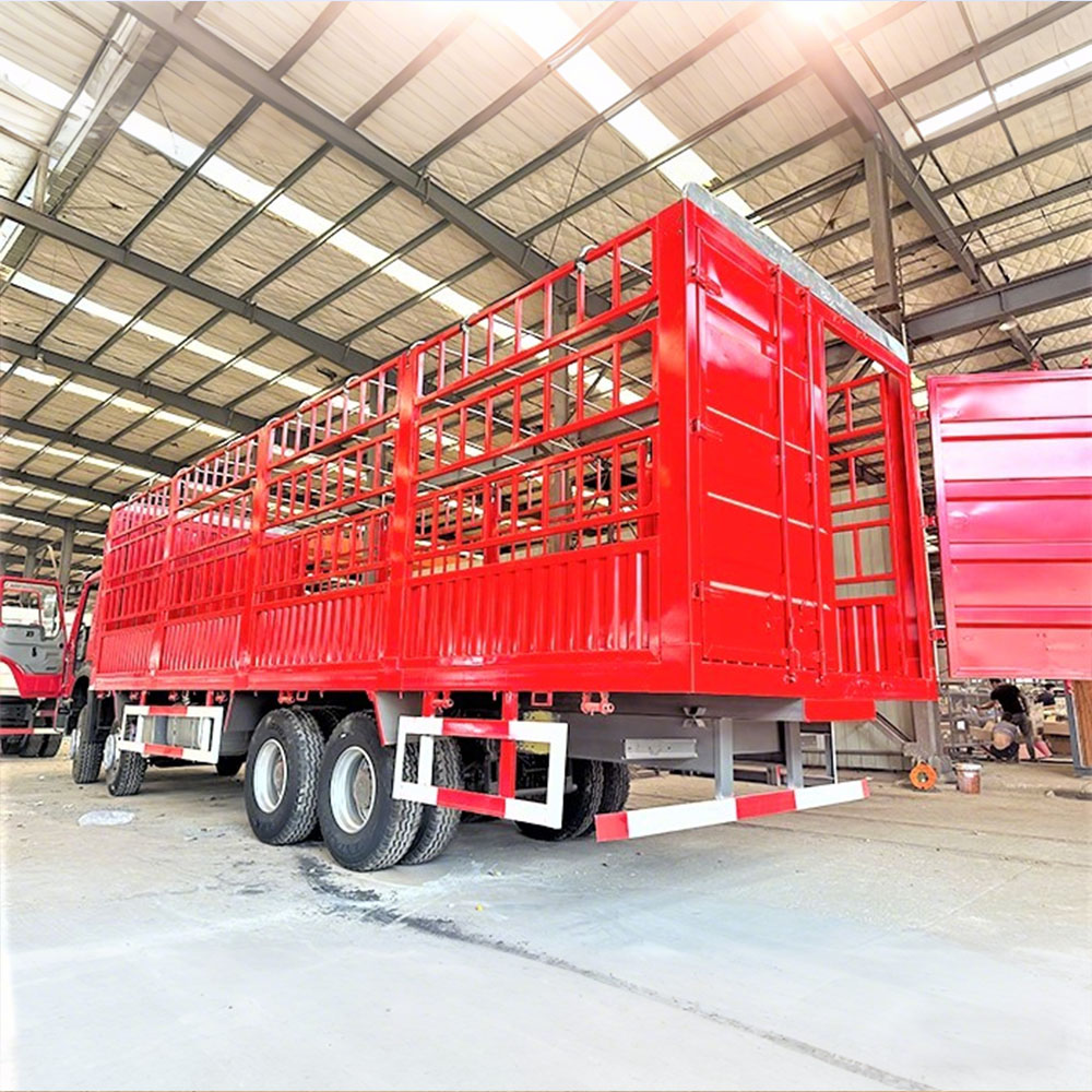 Howo 380HP 8×4 Cargo Truck
