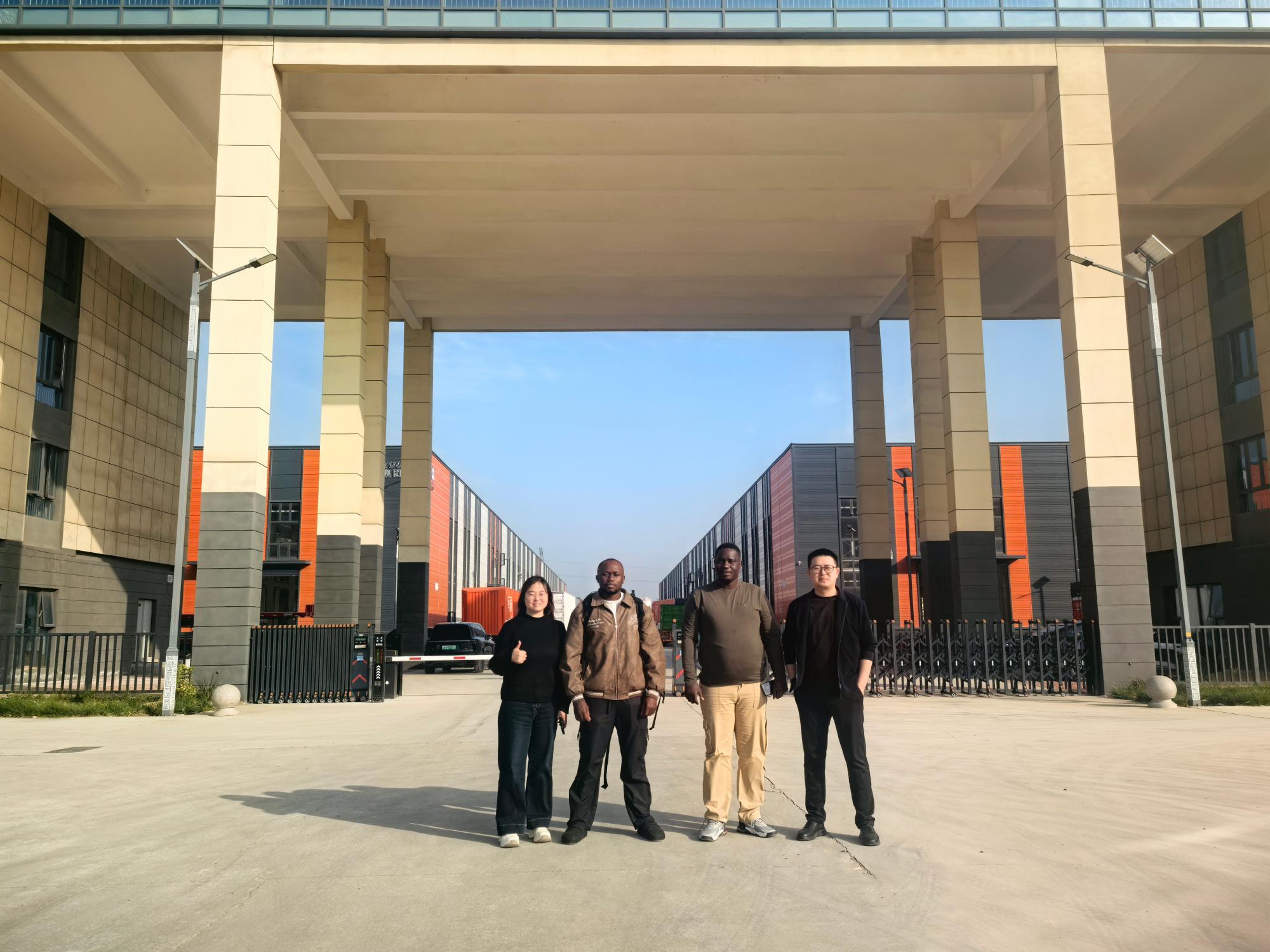 Why Did Congo Clients Order 21 HOWO Trucks & 24 Flatbed Trailers from ZW Group? Why Did Congo Clients Order 21 HOWO Trucks & 24 Flatbed Trailers from ZW Group?