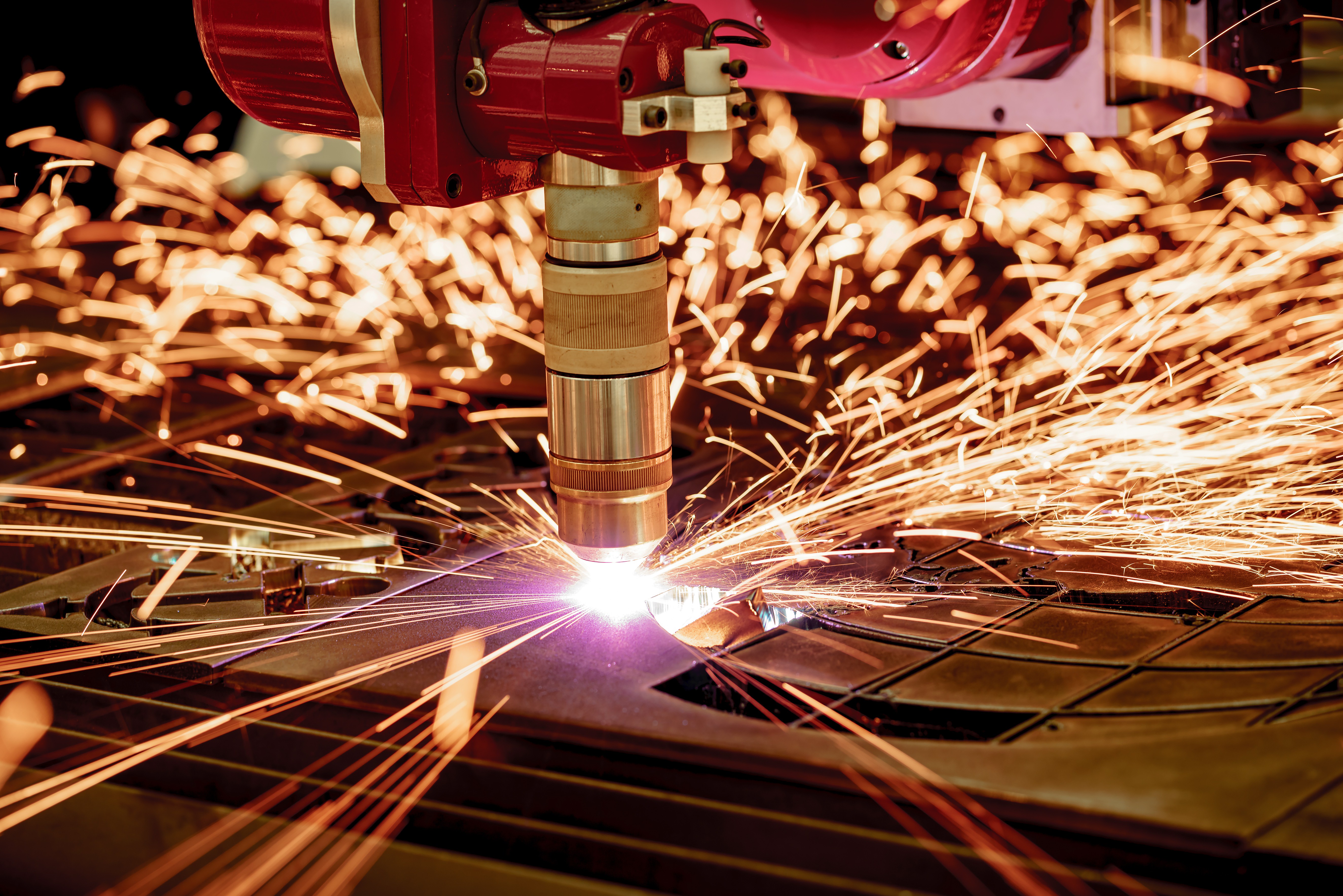 Laser Cutting Machine Cost Breakdown: Upfront Price vs. 5-Year TCO Comparison